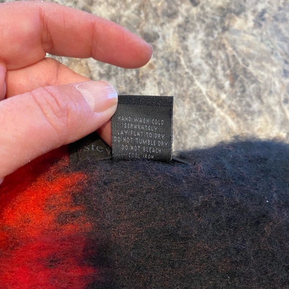 Steve Madden Red Black Buffalo Plaid Wrap 78 x 20 - Picture 2 of 4